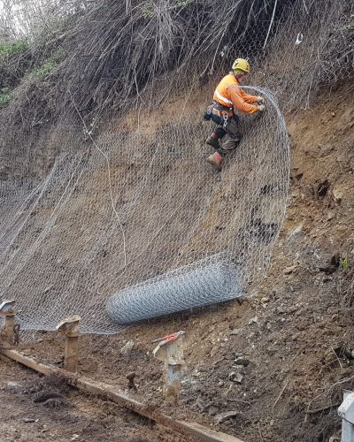 EMMEBI CONSOLIDAMENTI - Reti su scarpata