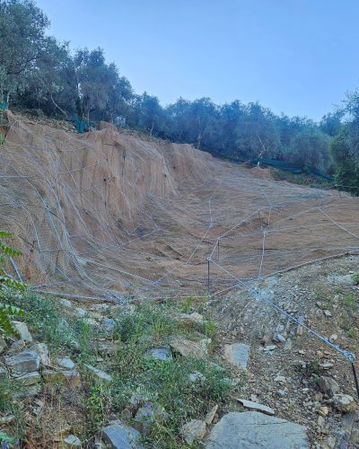 EMMEBI CONSOLIDAMENTI - Reti su scarpata